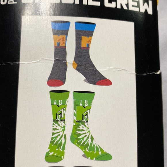 6 Pair Casual Crew MTV Socks shoe size 8-12 (BK) - Picture 2 of 5